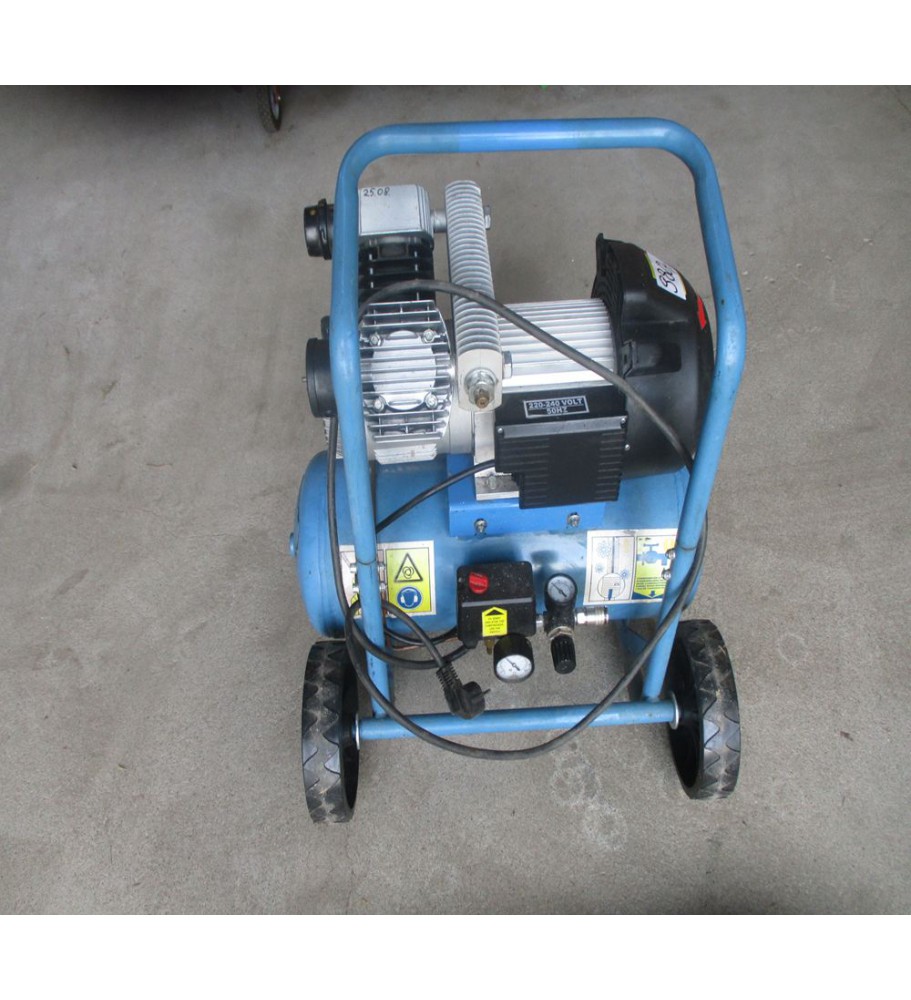 AIRPRESS SPRĘŻARKA TŁOKOWA LM 25-350 350L/MIN 25L 230V