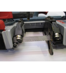 PIŁA PILARKA TAŚMOWA AKUMULATOROWA BOSCH GCB 18V-63 18V PRZECINARKA