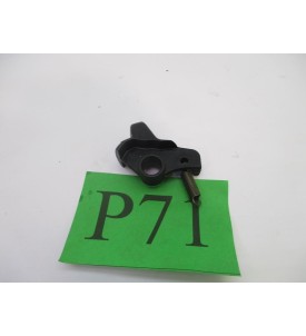 WŁĄCZNIK PRZYCISK BLOKADY  DO PIŁY ALIGATORA DeWalt DWE397 PILARKI