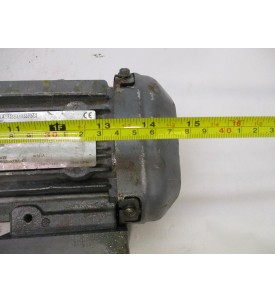 MOTOREDUKTOR SILNIK Z PRZEKŁADNIA  SEW-EURODRIVE SA47/DRS71M4 0.55KW 32 OBR/MIN. 230/400V